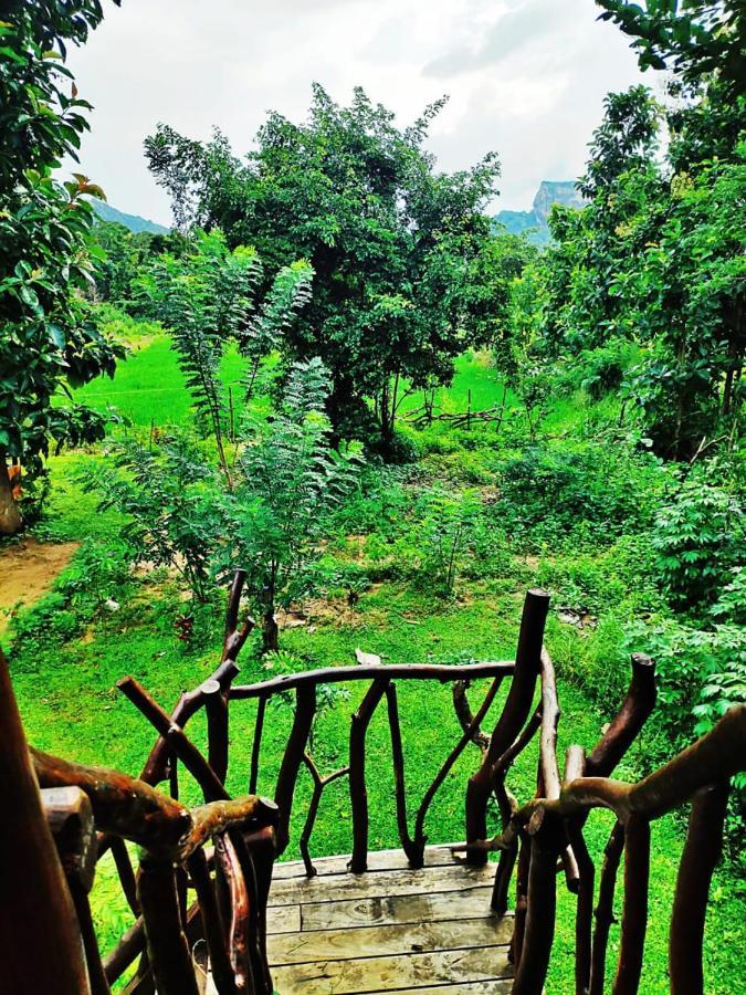فندق Sigiriya Rock Gate Tree House المظهر الخارجي الصورة